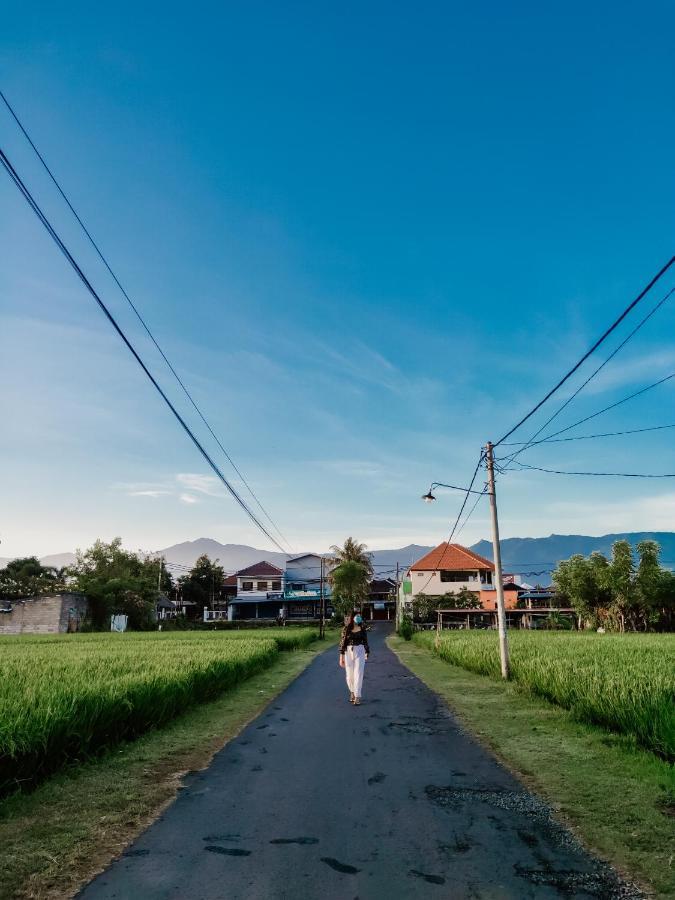 Hotel Mandari Pabean Buleleng Eksteriør bilde